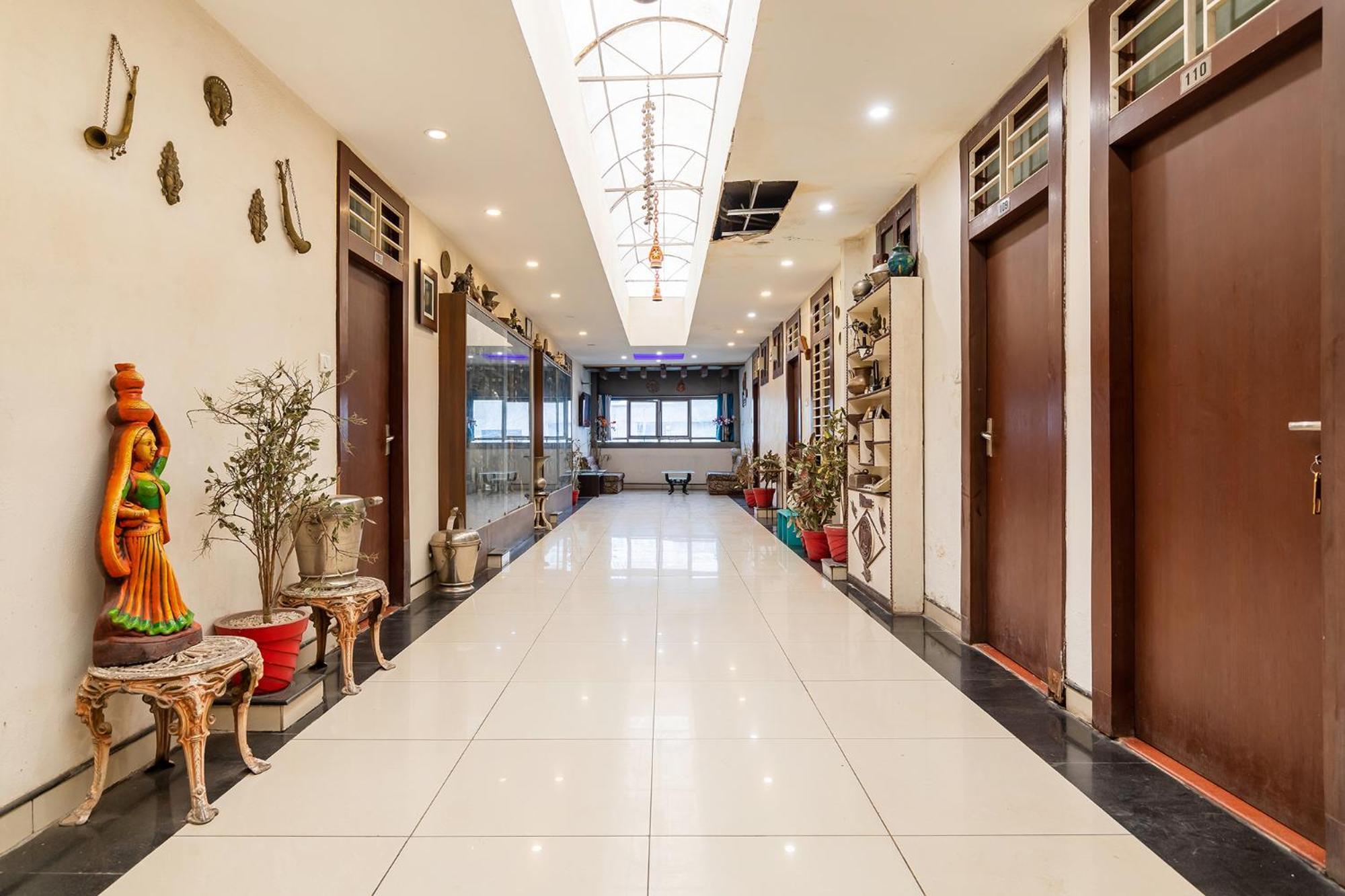 Fabhotel Shree Regency ボーパール エクステリア 写真